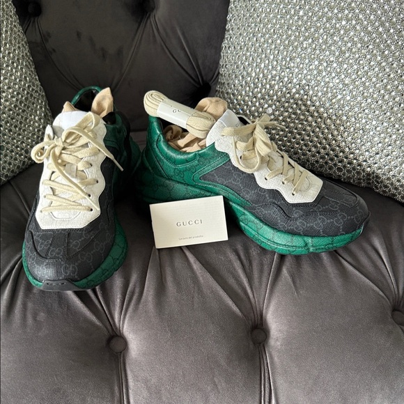 Gucci Sneakers in Green and Gray - Picture 1 of 6